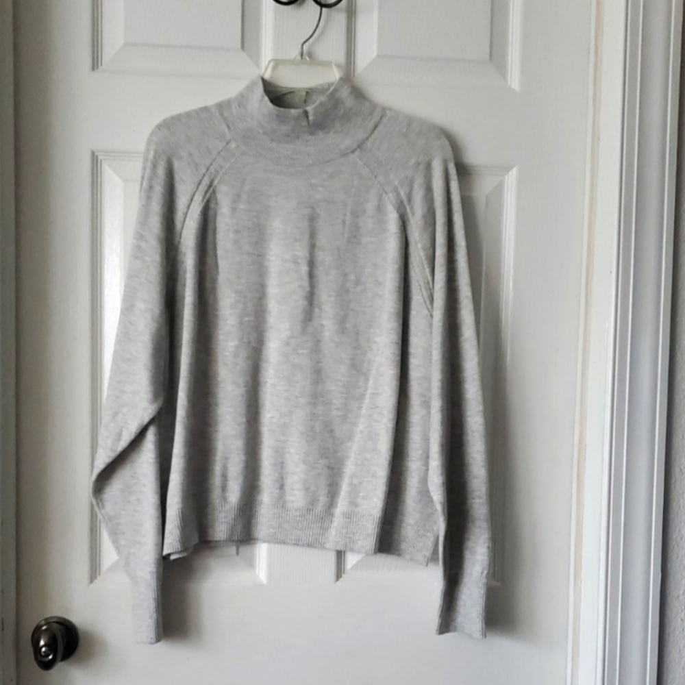 New A new Day sweater size XL